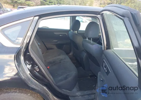 2015 Nissan Altima 2.5 S z USA, uszkodzony, nr VIN 1N4AL3APXFC108728